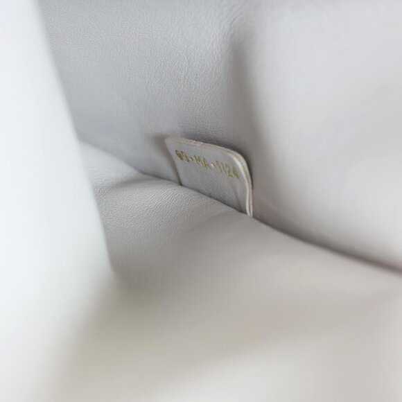 Christian Dior  Diorissimo Medium Calfskin Leather Tote Bag Fuchsia - Picture 15 of 15